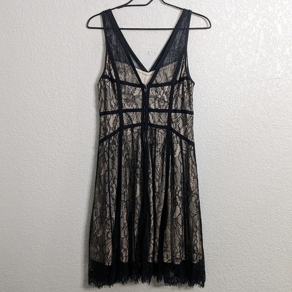 Torrid black lace strappy skater mini dress, V neck, sleeveless, size 10 - Picture 4 of 10